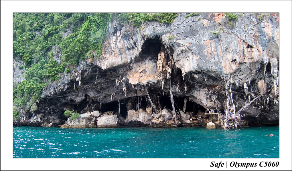 2006 - 07 - Phuket - Ko Phi Phi - Viking Cave 02